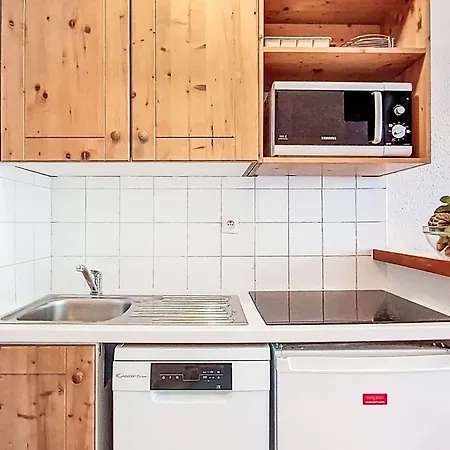 Apartment Rond Point Des Pistes - Val Claret-25 By Interhome *